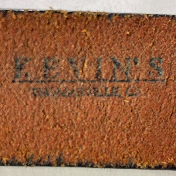 Royden Kevins Duck Belt Mens Size 40 Burgundy Leather Flawed - Picture 5 of 12